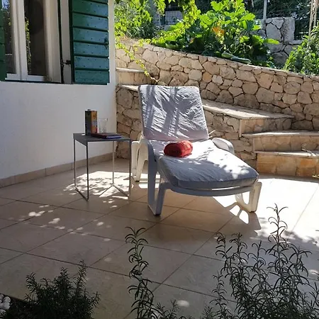 Studio Apartman Terrace-sevid Apartment *