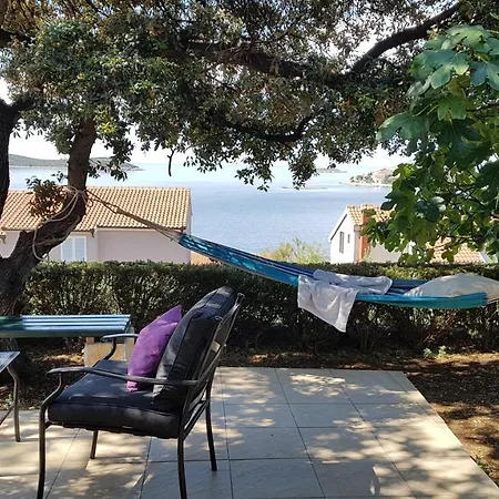 Studio Apartman Terrace-sevid